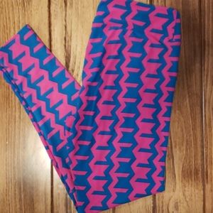 Lularoe tall and curvy leggings
